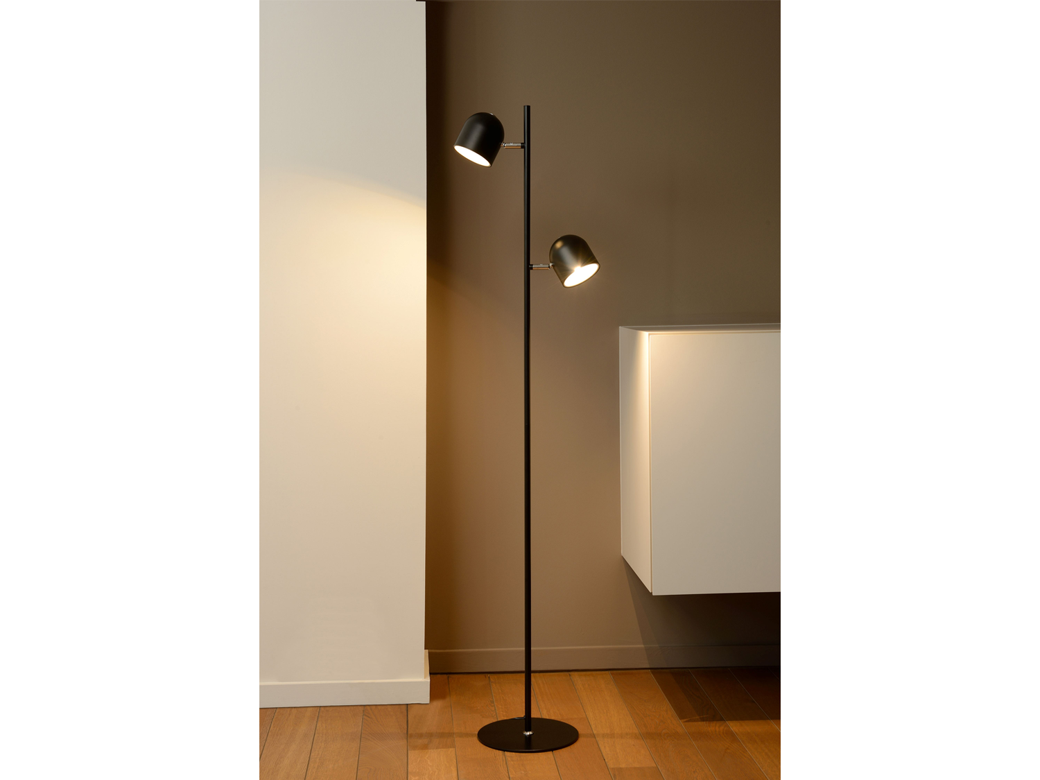 Stojací LED lampa Skanska černá, 2x5W, 3000K, 141cm